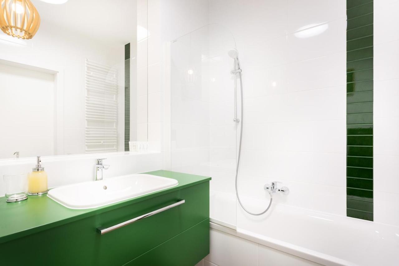 H2 Apartment- Gasiorowskich 4 - Parking Podziemny - Self Check In 24H - Mtp Targi - Pkp - Sklep Netto W Budynku Posen Exterior foto